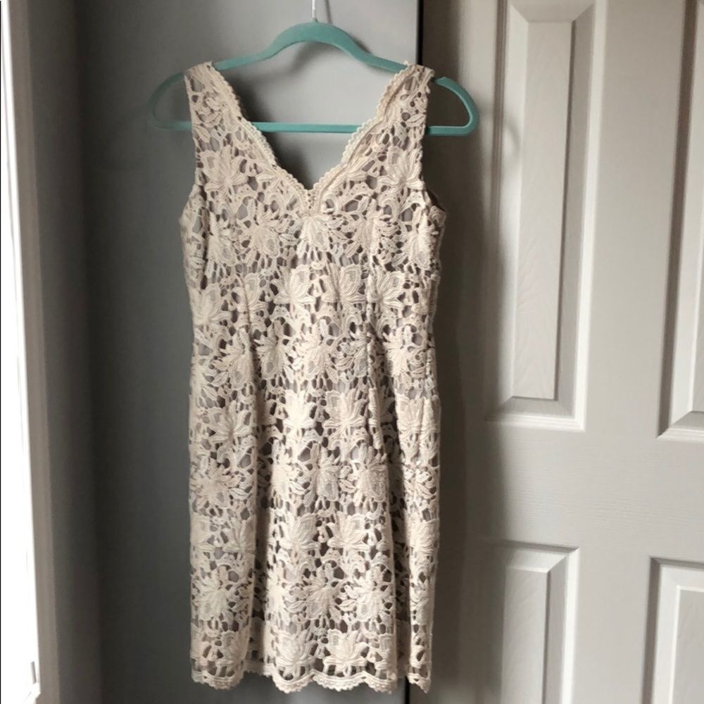 Ann Taylor Petite Cream Floral Sheath Dress- 2P